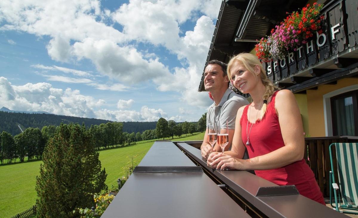 Hotel Sporthof Austria Ramsau am Dachstein Exteriör bild