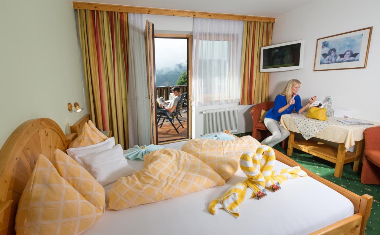 Hotel Sporthof Austria Ramsau am Dachstein Exteriör bild