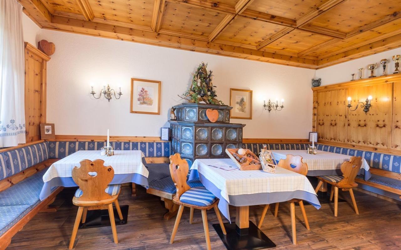 Hotel Sporthof Austria Ramsau am Dachstein Exteriör bild