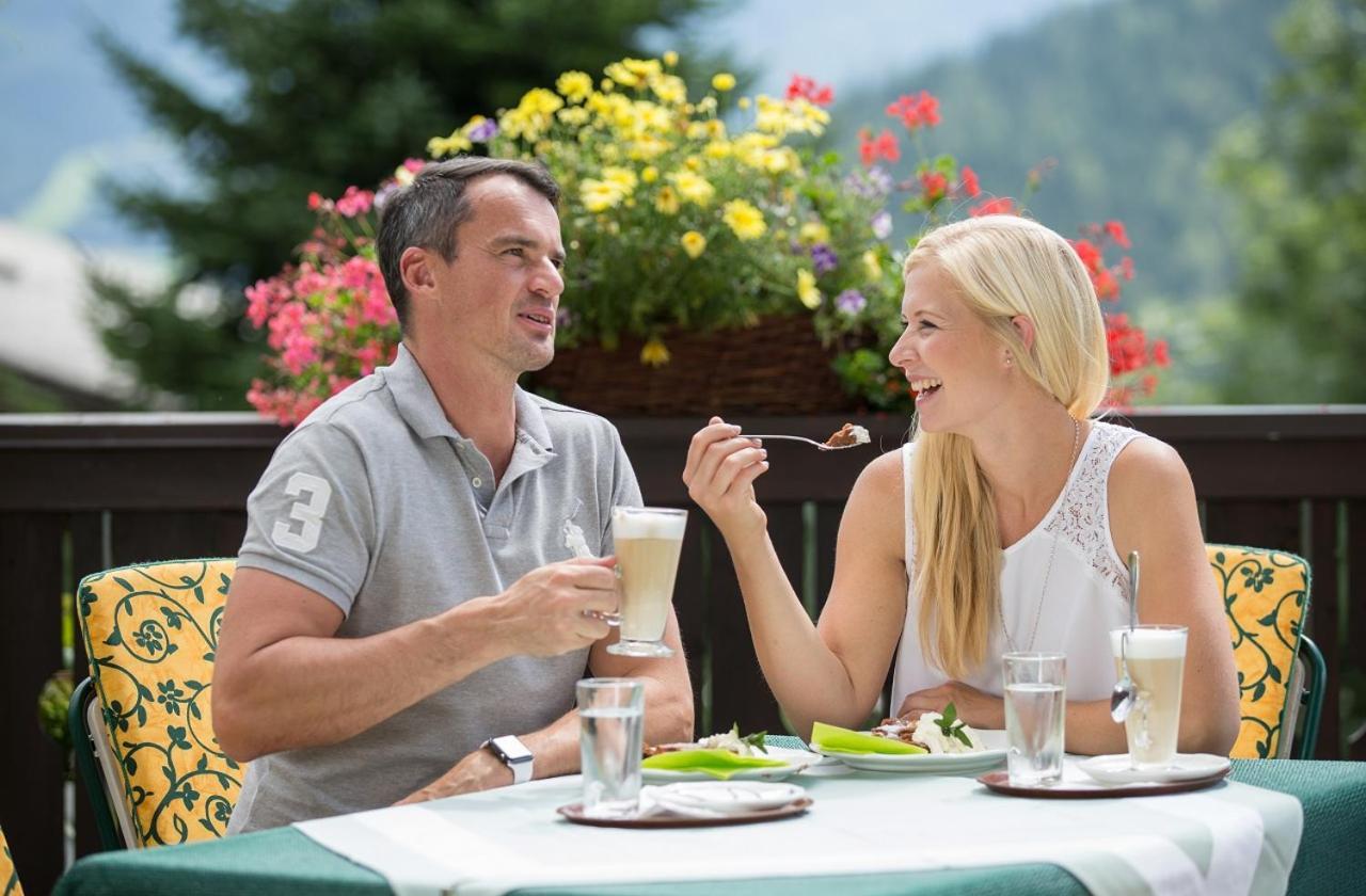 Hotel Sporthof Austria Ramsau am Dachstein Exteriör bild